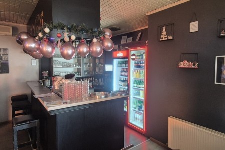 Belišće, centar, poslovni prostor - caffe bar, 79,74 m2